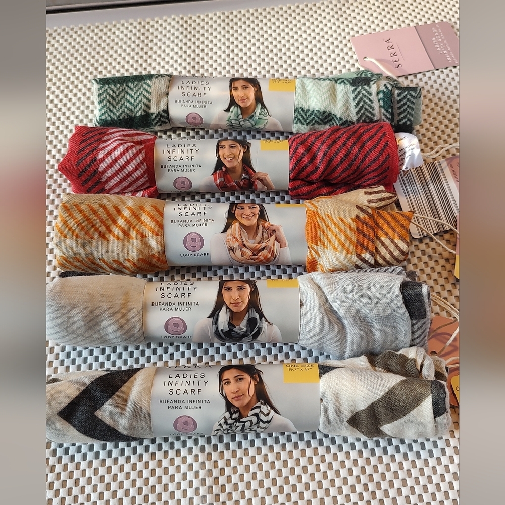 Serra Women's Infinity Loop Scarf Bundle 5pcs Size: 19.7"x 67" NWT